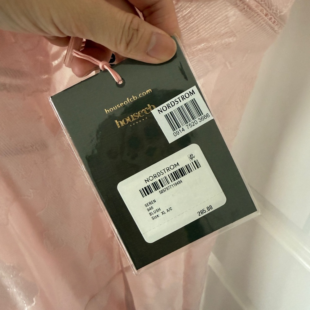 NWT House of Cb Seren Soft Pink Floral Lace Back Maxi Dress size XL - Picture 6 of 6